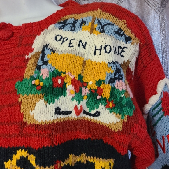 Vintage 1994 The Eagles Eye Real Estate Red Sweater S - Picture 3 of 13